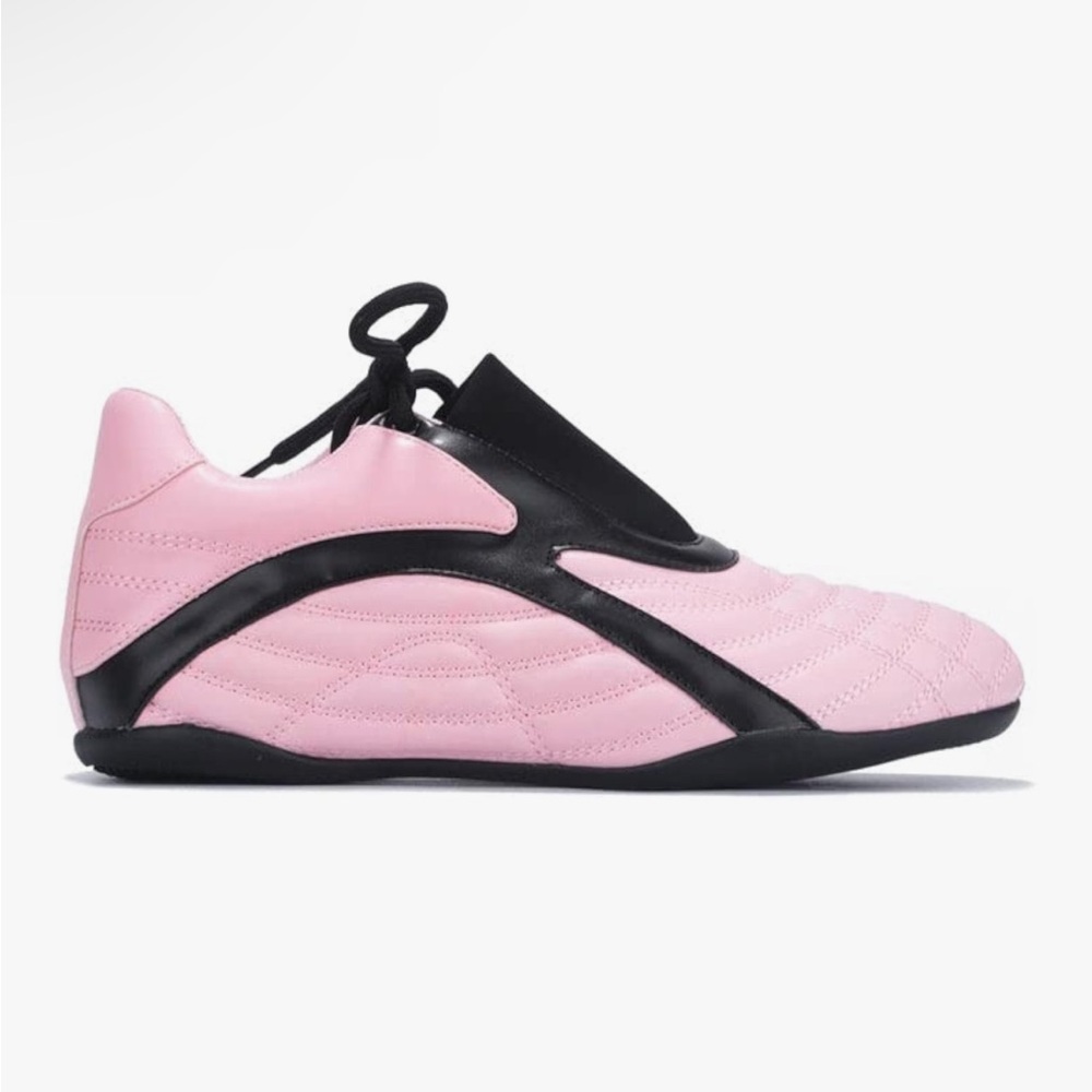 •CAPE ROBBIN• “Vulay” Lace-Up Black Color Block Sneakers - Pink // NIB - Picture 2 of 15